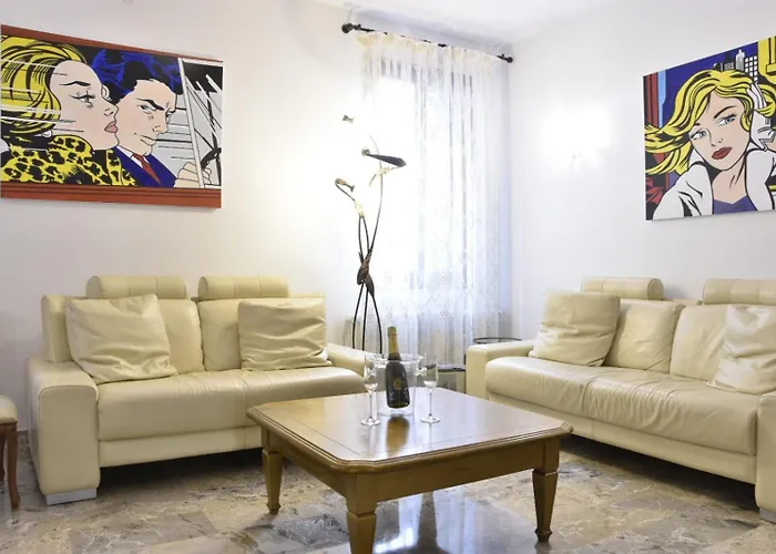 Ca' Del Cinema B&B