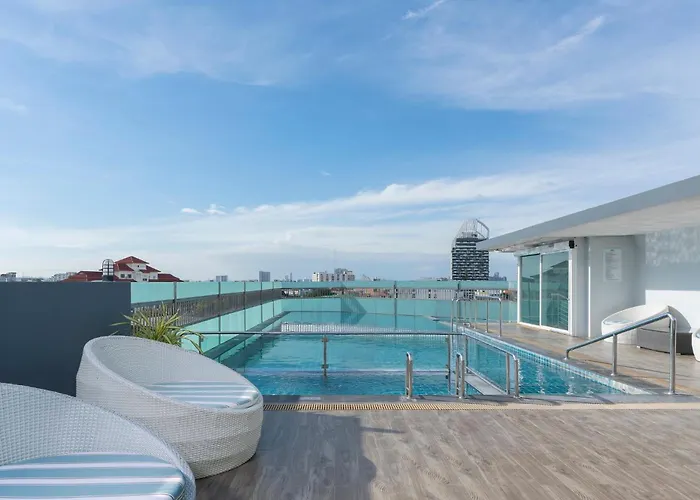 Garner Hotel Pattaya Central By Ihg