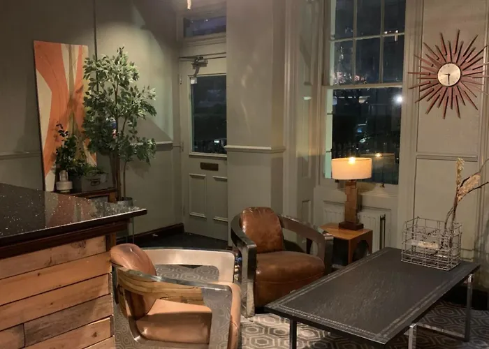 Four Stars Hotel Londres