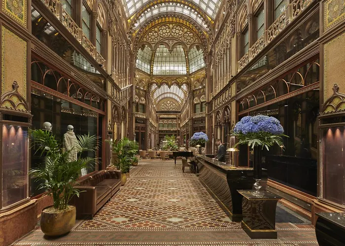 Parisi Udvar Hotel Budapest, Part Of Hyatt