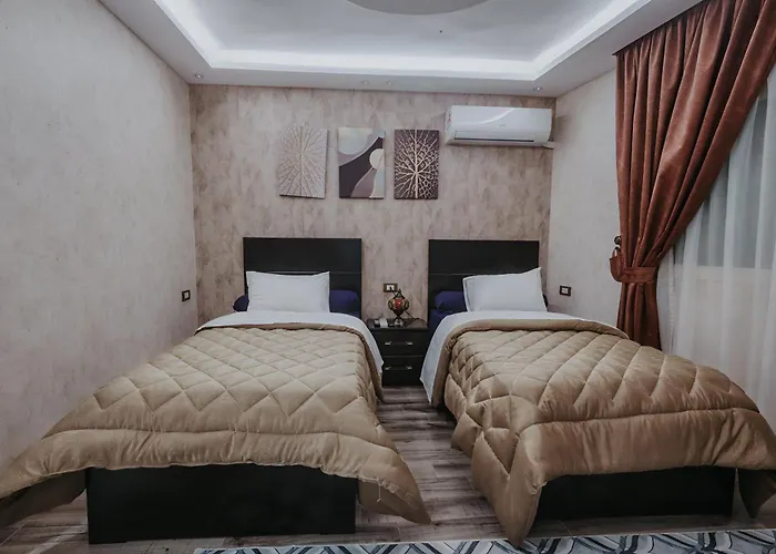Pyramids Planet Hotel