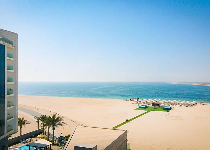 Sea Point Hotel Dubai Islands Formerly Park Regis By Prince