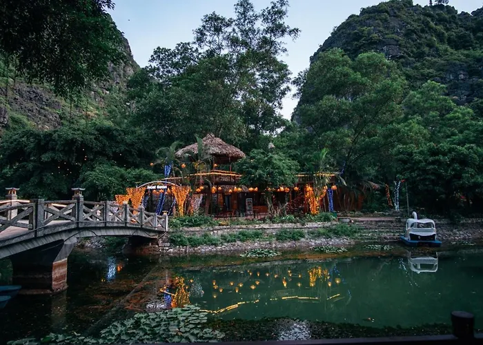 Hang Mua Ecolodge Ninh Bình