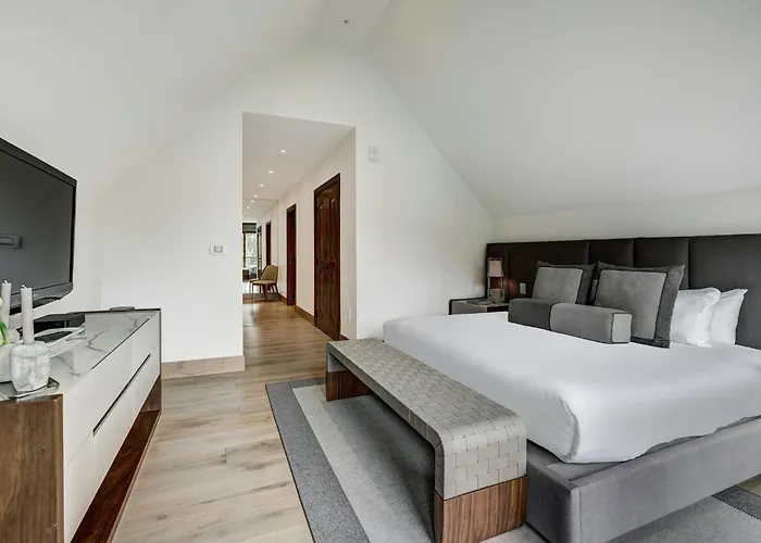 Legendary Lodging At The Ritz Carlton Residences Vail, A Vail Resorts Property