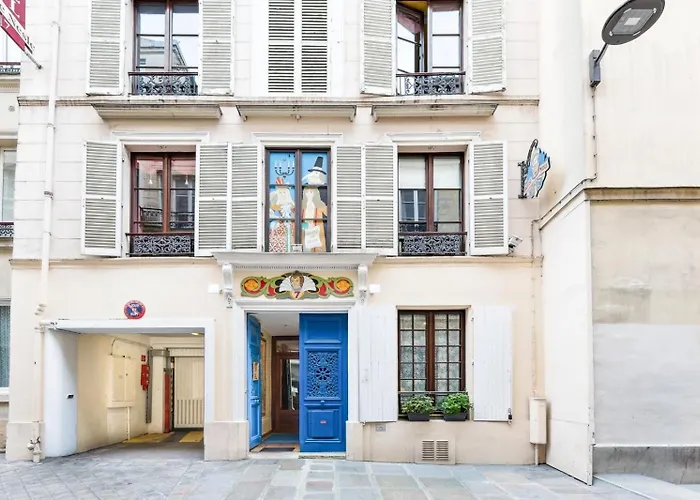 Hotel De Nesle Paris