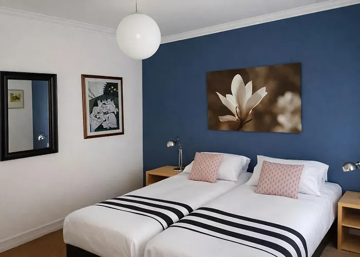 Refurinn Reykjavik Guesthouse