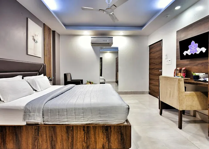 Hotel Aerocity Purple Orchid Nuova Delhi