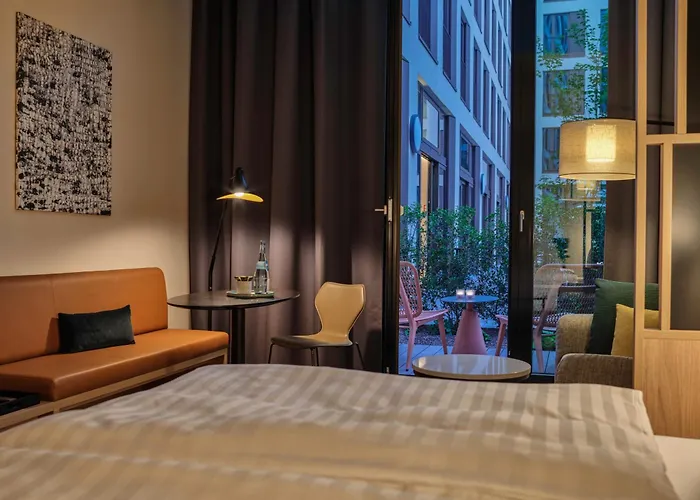 Adina Apartment Hotel Colonia