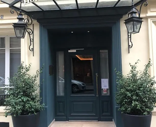 Hotel De Montesquieu Parijs