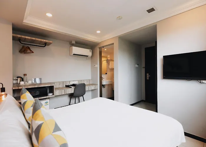 Harbour Ville Hotel