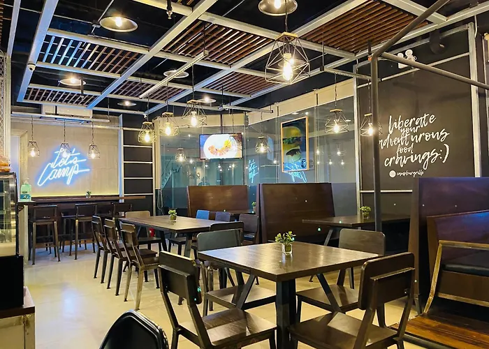 Hotel Red Planet Davao Stadt