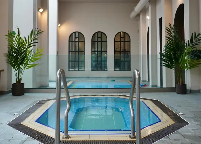Twin Trees Hotel&Brusna Falls Leisure Ballina 