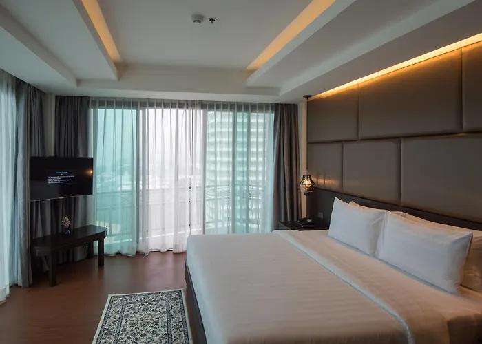 Bay Beach Resort Jomtien
