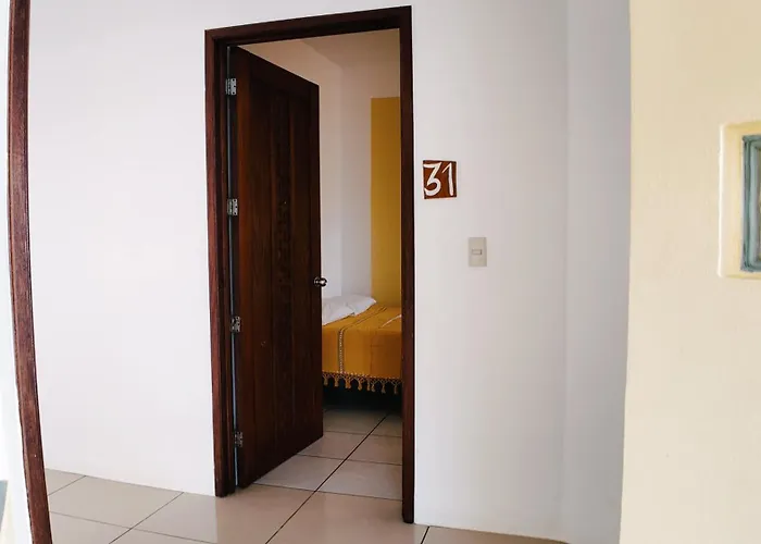 Brisamar Guesthouse Puerto Escondido 