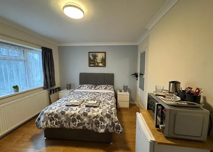 Kensal Lodge 2 Guest House