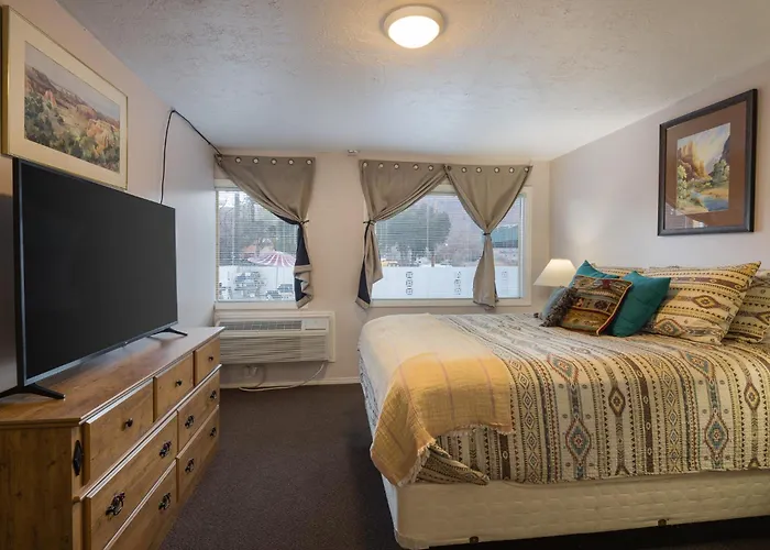 Apache Motel