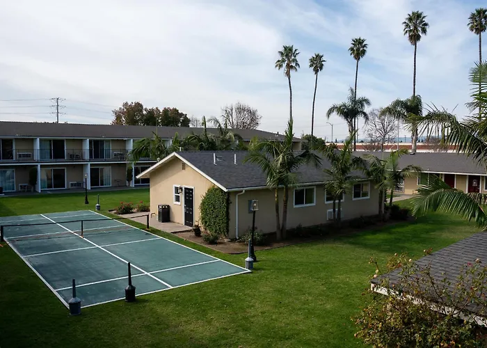 Travelodge By Wyndham Santa Maria