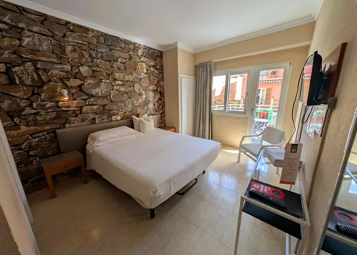 Hostal Mar Del Plata (Adults Only)