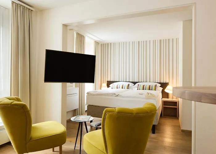 PLATZHIRSCH ZÜRICH - Downtown Boutique Hotel&Sushi Lounge