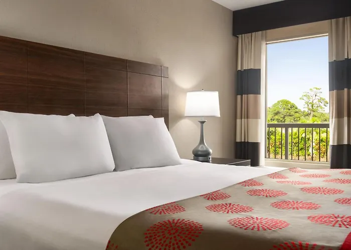 Hotel Ramada By Wyndham Sarasota Waterfront South Bradenton