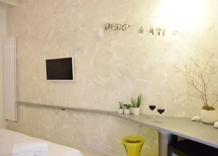 Design&Art Pie' - Elegant Rooms Near The Pantheon, Calm & Central Stay