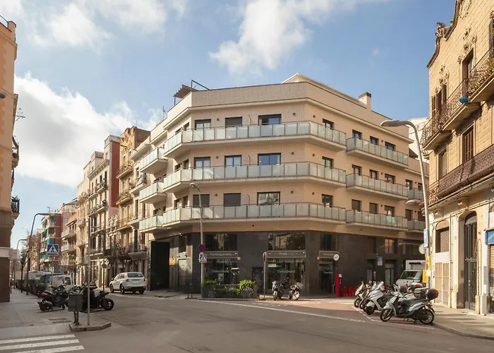 Feelathome Plaza Apartments