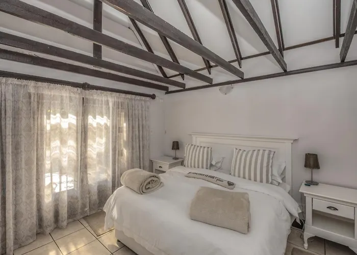 Onse Khaya Lodging And Conferencing Port Elizabeth