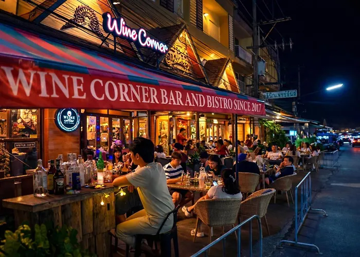 Hotel Ban Ao Thong Trang