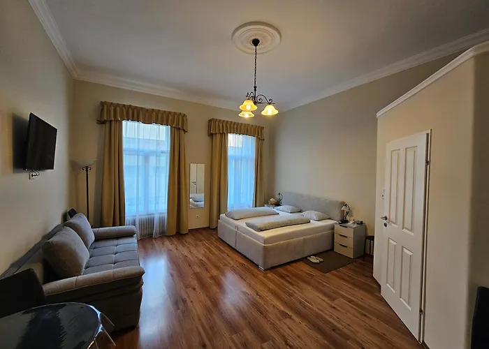 K+T Boardinghouse