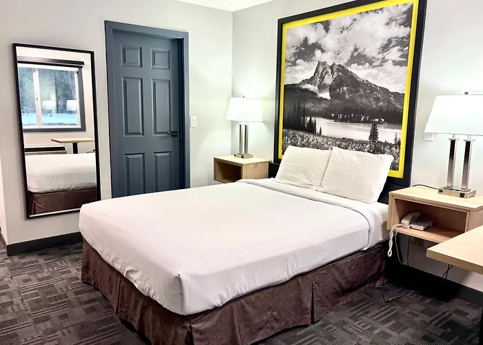 Motel Super 8 By Wyndham Clearwater Bc