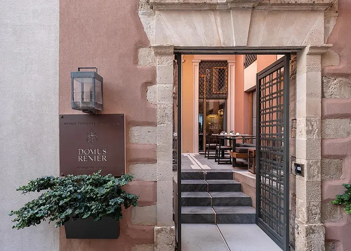 Domus Renier Boutique Hotel - Historic Hotels Worldwide
