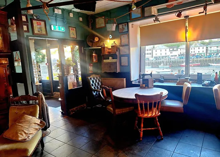 Harbour Moon Inn Looe