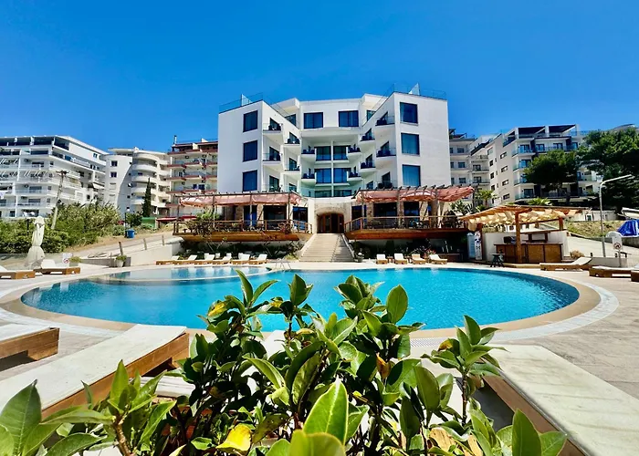 Harbour Hotel Sarandë