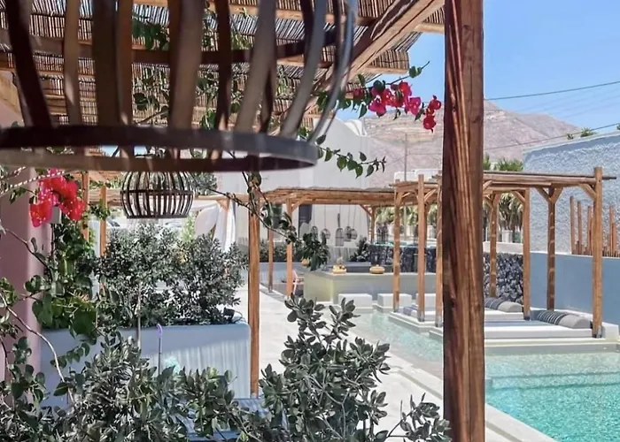 Terra Nera Suites Perivolos 