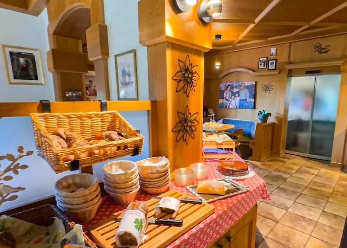 Hotel Garni Schieferle Natters