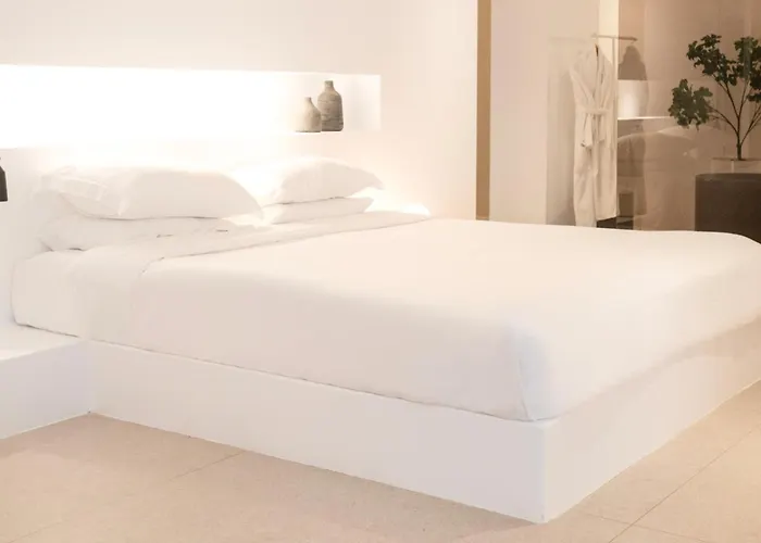 Lilium Hotel Santorini Firá