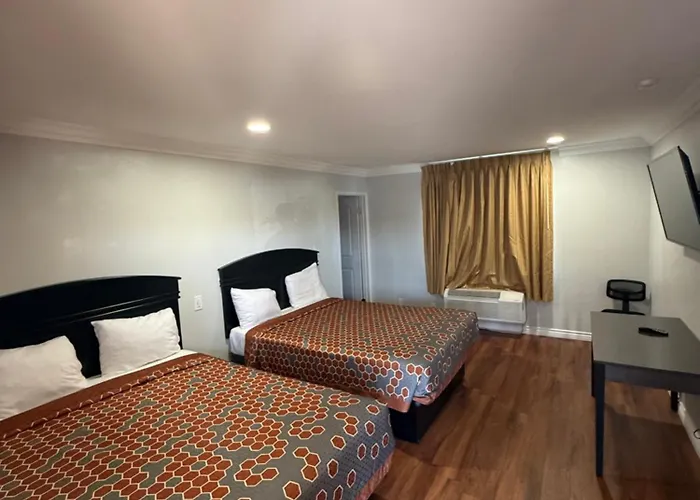 Colony Inn