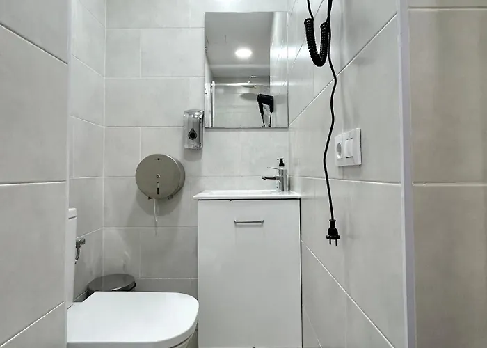 Be Ramblas Guest House