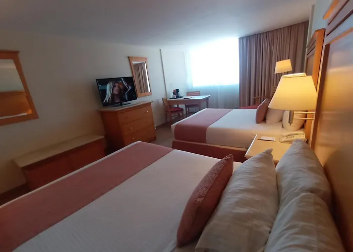 Hotel Palacio Azteca Tijuana, Trademark By Wyndham