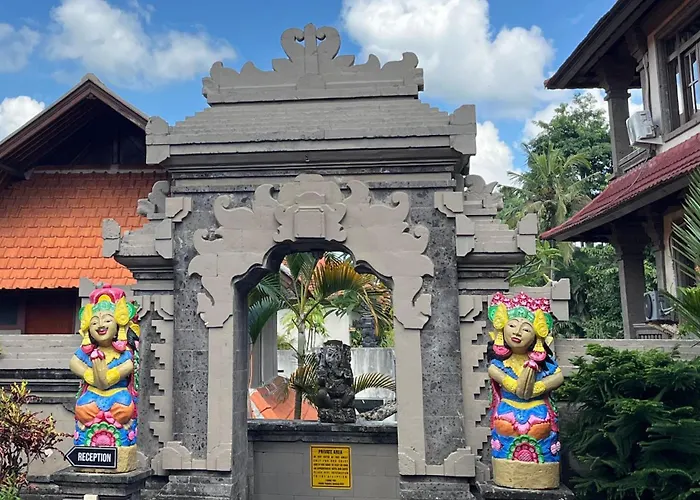 Pande Permai Bungalows