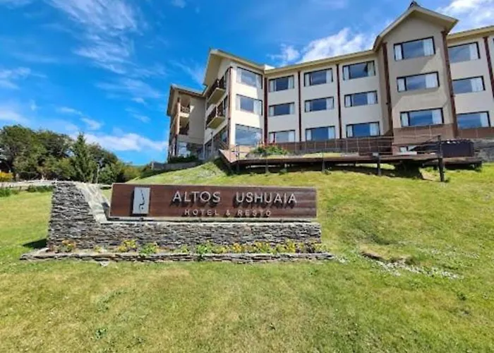 Altos Ushuaia Hotel & Resto