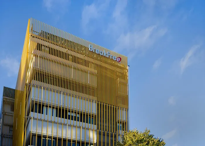 Breakfree On Cashel, An Accor Hotel