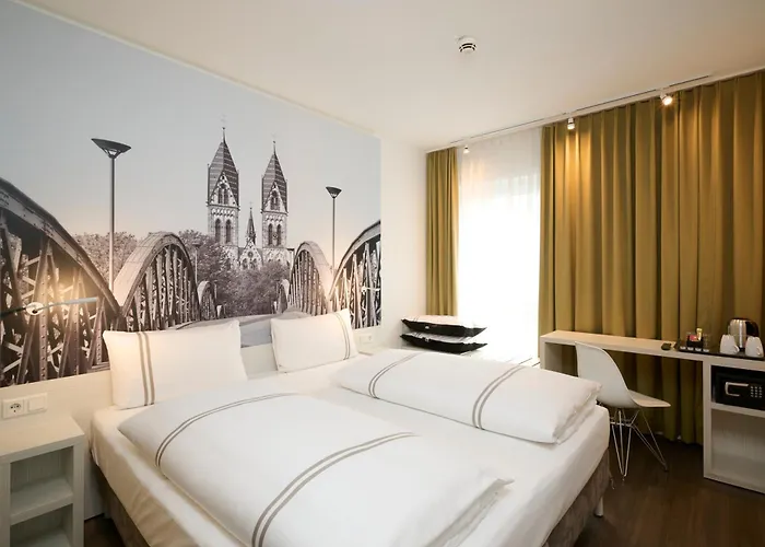 Super 8 Freiburg