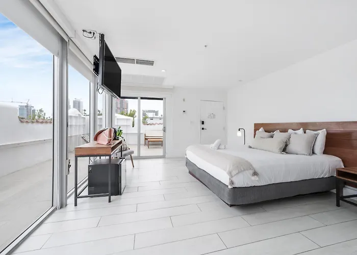 The Meridian Hotel By At Mine Hospitality Miami Beach