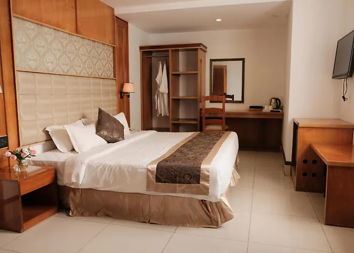West Hotel Cần Thơ