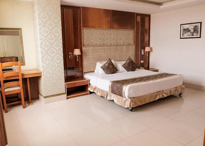 West Hotel Cần Thơ
