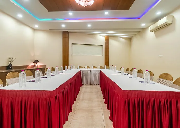 Treebo Natraj - Jaipur