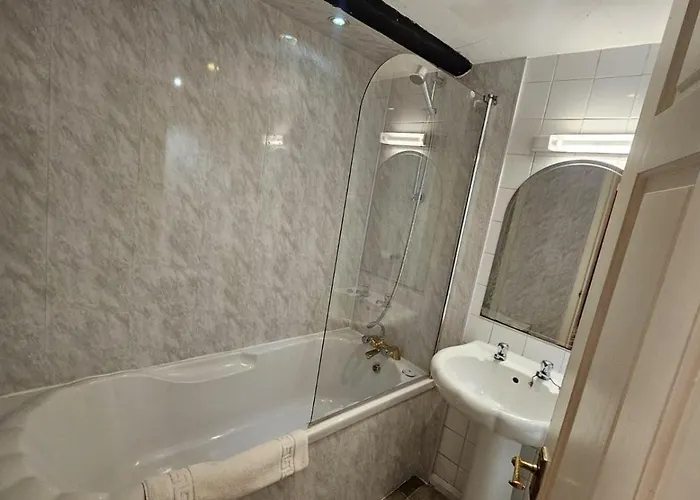 The Rose And Crown Hotel Wisbech