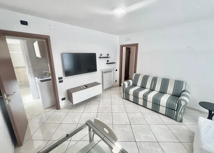 Hotel Tuanis Napoli