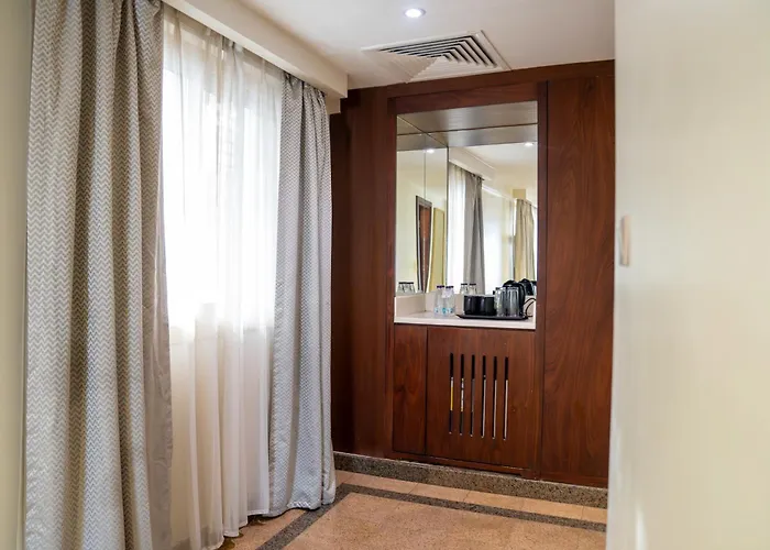 SAJA By Warwick Madinah Hotel